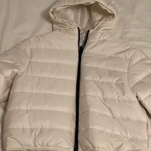 NWOT Wild fable target puffer coat jacket white
